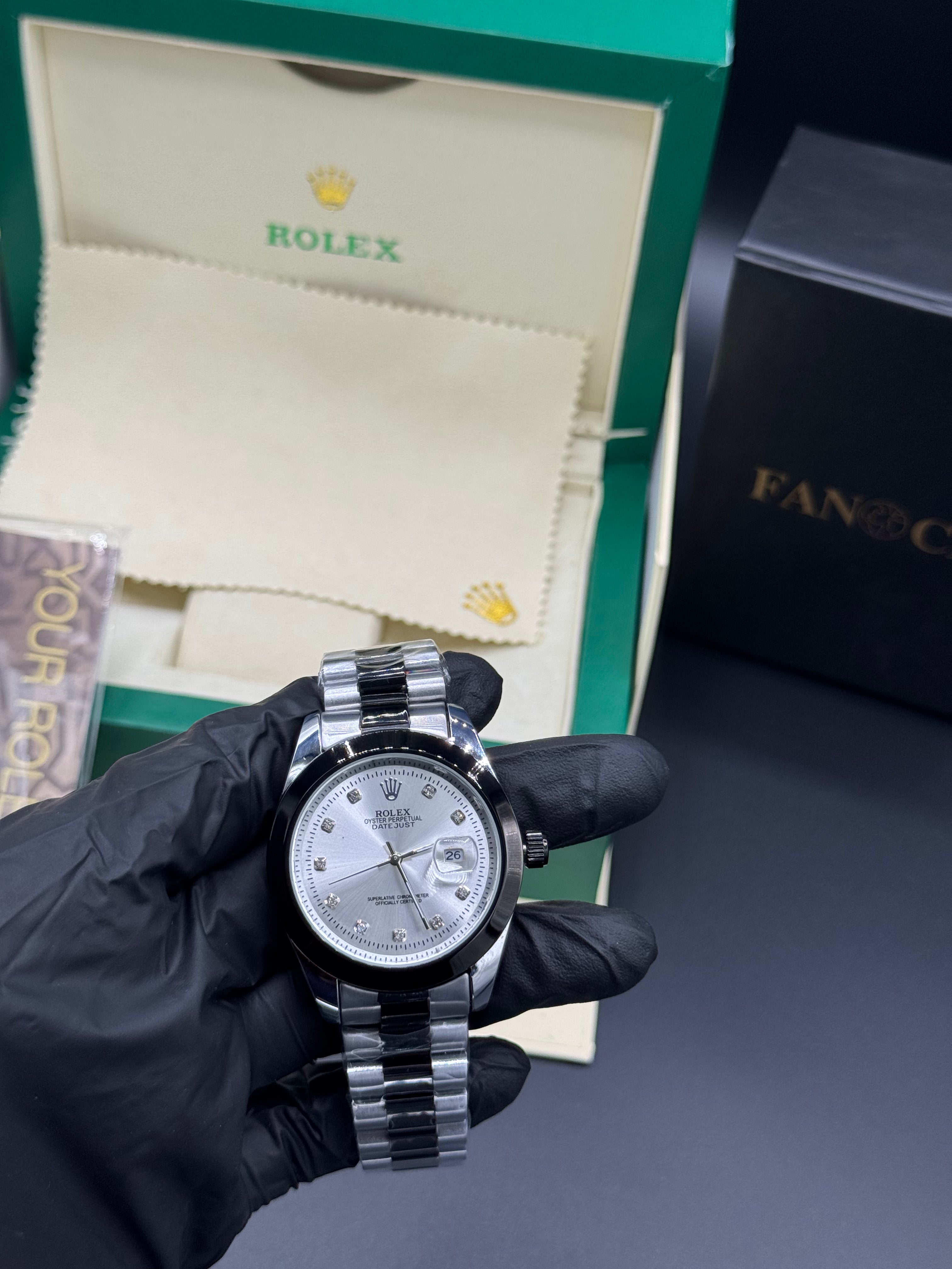 Rolex Diamond Oyster White Date Just