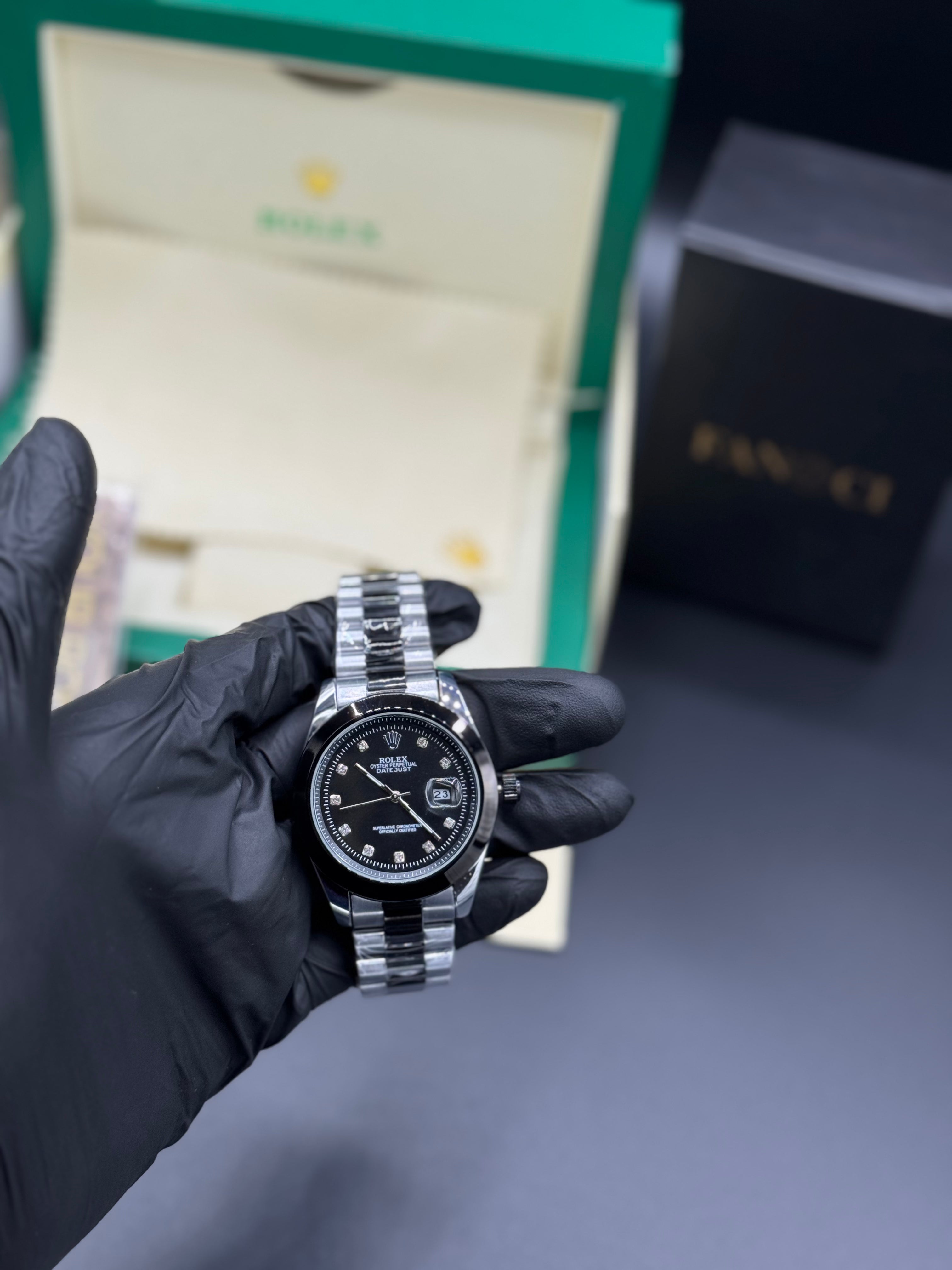 Rolex Diamond Oyster Black Date Just